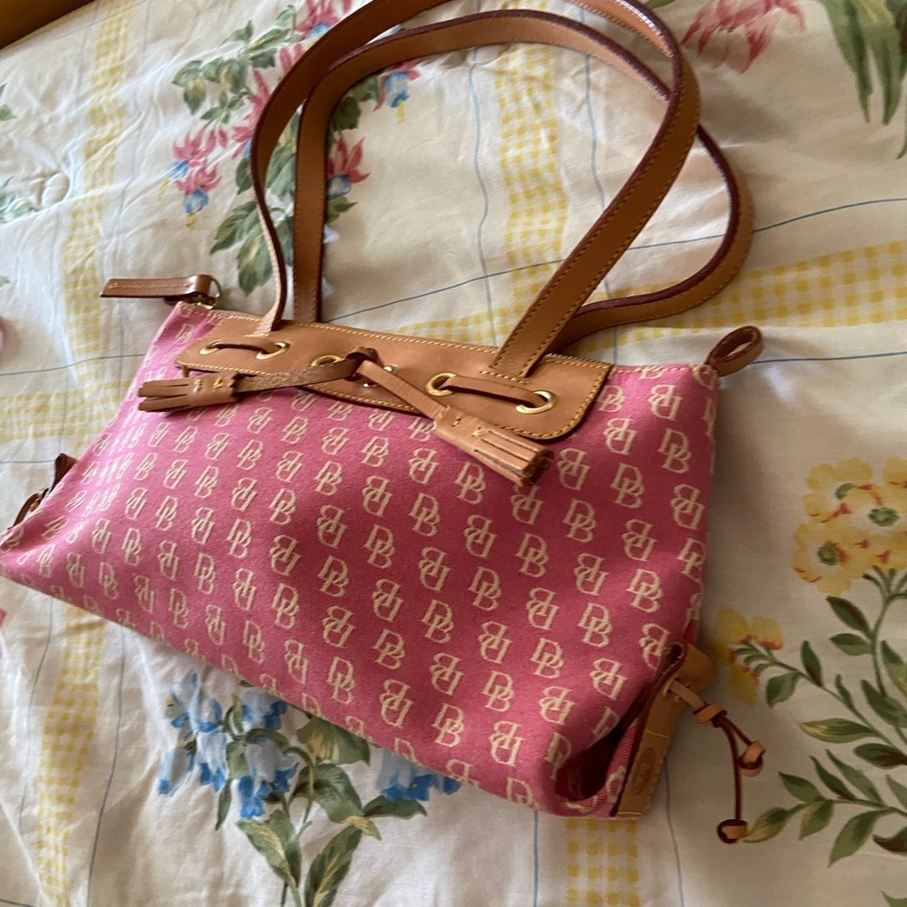 Dooney & Bourke Hans bag Brand New - Picture 3 of 10